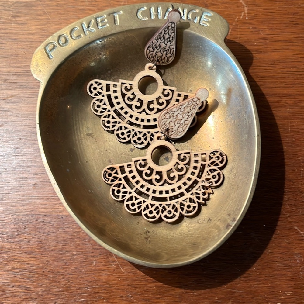 Beautiful statement earrings, wooden, lightweight